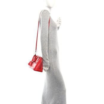 LOUIS VUITTON Epi Alma BB Carmine