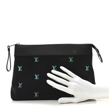 LOUIS VUITTON Blason Denim Pochette Voyage Souple Black Gradient Blue