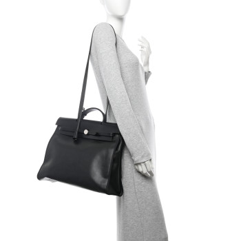 HERMES Toile H Berline Vache Hunter Herbag Zip 39 MM Black Ecru