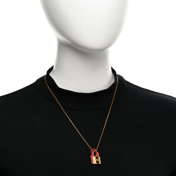 HERMES Swift Small O'Kelly Pendant Necklace Rouge De Coeur