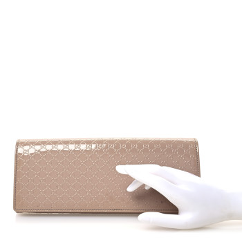 GUCCI Patent Microguccissima Small Broadway Clutch Dark Cipria