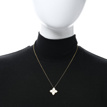 ROBERTO COIN 18K Yellow Gold Large Princess Flower Pendant Necklace