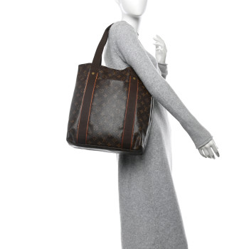 LOUIS VUITTON Monogram Cabas Beaubourg