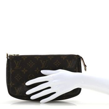 LOUIS VUITTON Monogram Pochette Accessories