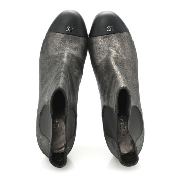 CHANEL Embossed Lambskin Calfskin CC Cap Toe Ankle Boots 40 Argent Fonce Black