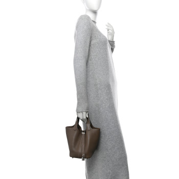 HERMES Taurillon Clemence Picotin Lock 18 PM Etoupe