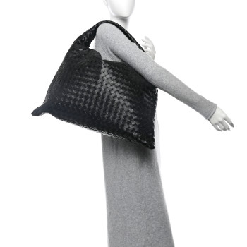 BOTTEGA VENETA Calfskin Intrecciato Large Hop Black