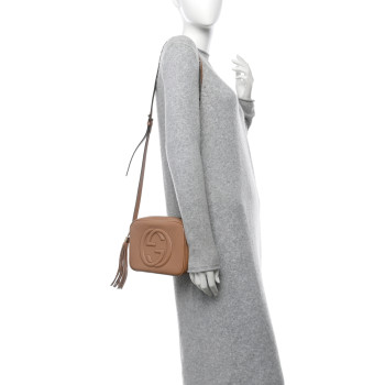 GUCCI Pebbled Calfskin Small Soho Disco Bag Camelia