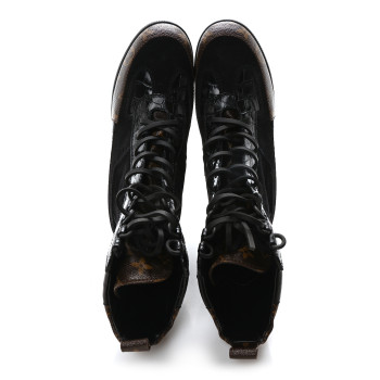 LOUIS VUITTON Suede Calfskin Monogram Laureate Platform Desert Boots 35.5 Black