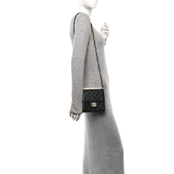 CHANEL Lambskin Quilted Chic Pearls Flap Black