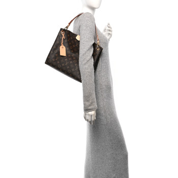 LOUIS VUITTON Monogram Graceful PM