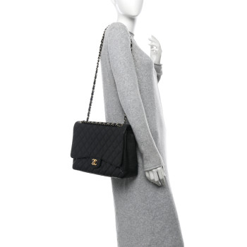CHANEL Caviar Quilted Maxi Single Flap Black