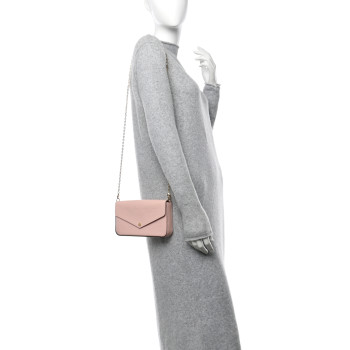 LOUIS VUITTON Vernis Felicie Chain Wallet Rose Ballerine