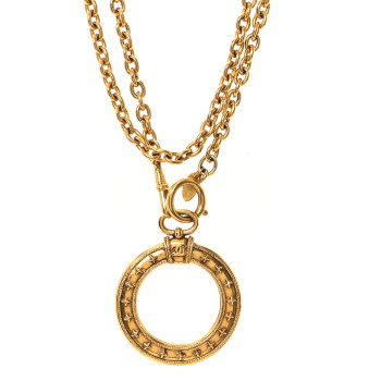 CHANEL Loupe Magnifying Glass Necklace Gold