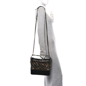 CHANEL Metallic Crumpled Goatskin Quilted Medium Gabrielle Hobo Black Rose Gold