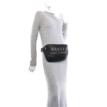 GUCCI Grained Calfskin Logo Belt Bag Black