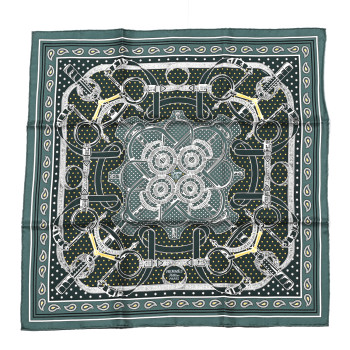 HERMES Silk Eperon D'Or Bandana Shawl 55 Vert Cypres White Black