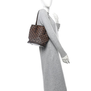 LOUIS VUITTON Damier Ebene Marais Bucket 23