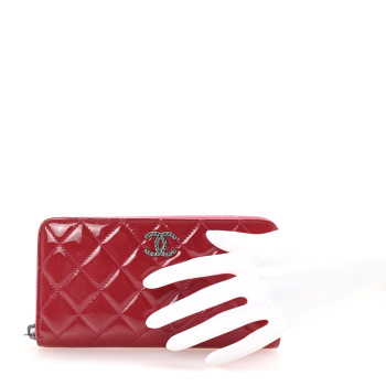 CHANEL Patent Quilted Brilliant Zip Around Wallet Pink