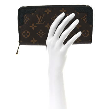 LOUIS VUITTON Monogram Zippy Retiro Wallet Black