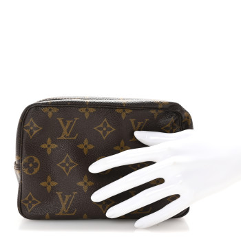 LOUIS VUITTON Monogram Trousse Toilette 19