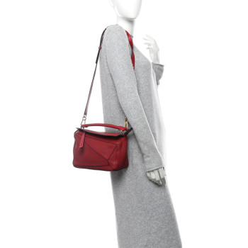 LOEWE Grained Calfskin Small Puzzle Bag Rouge