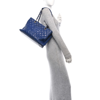 CHANEL Caviar Quilted Grand Shopping Tote GST Blue