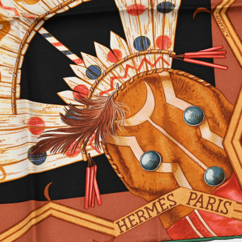 HERMES Silk Wako Ni Scarf 90