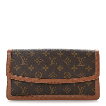 LOUIS VUITTON Monogram Pochette Dame 26