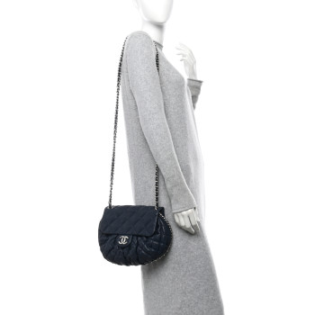 CHANEL Washed Lambskin Quilted Medium Chain Around Messenger Navy Blue