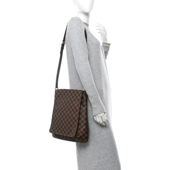 LOUIS VUITTON Damier Ebene Musette GM