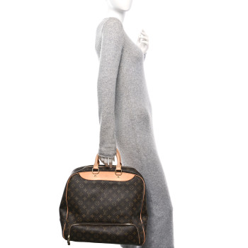 LOUIS VUITTON Monogram Evasion Sports Bag
