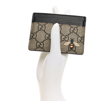 GUCCI GG Supreme Monogram Bee Print Card Holder Black
