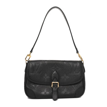 LOUIS VUITTON Empreinte Monogram Giant Diane Black