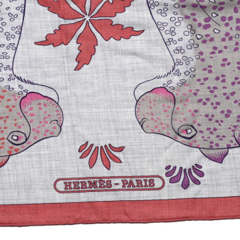 HERMES Cashmere Silk Les Leopards Shawl 140 Gris Chine Rose Or