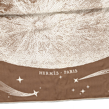 HERMES Silk Cashmere Clair De Lune Shawl 140 Camel White