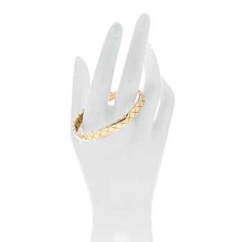 CHANEL 18K Yellow Gold Coco Crush Bangle Bracelet S