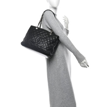 CHANEL Caviar Quilted Grand Shopping Tote GST Black