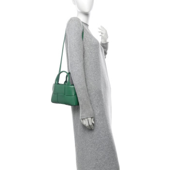 BOTTEGA VENETA Nappa Maxi Intreccio Mini Arco Tote Green