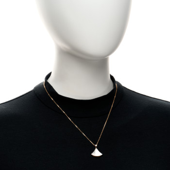 BULGARI 18K Rose Gold Diamond Mother of Pearl Divas' Dream Pendant Necklace