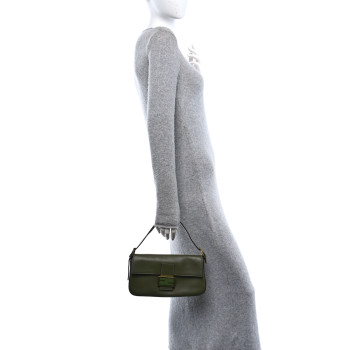 FENDI Vitello Flamingo Enamel Interchangeable Strap Baguette Verde Oliva