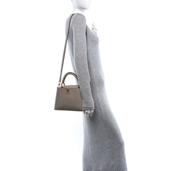 LOUIS VUITTON Taurillon Capucines BB Galet