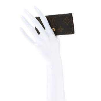 LOUIS VUITTON Monogram 4 Key Multicles Holder