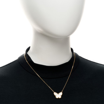 VAN CLEEF & ARPELS 18K Yellow Gold Mother of Pearl Lucky Alhambra Butterfly Pendant Necklace