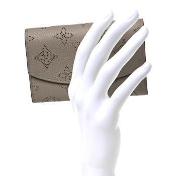 LOUIS VUITTON Mahina Anae Coin Purse Galet