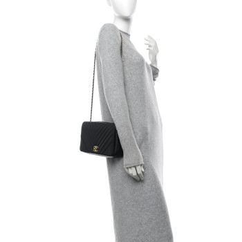 CHANEL Calfskin Chevron Quilted Small Statement Flap Black