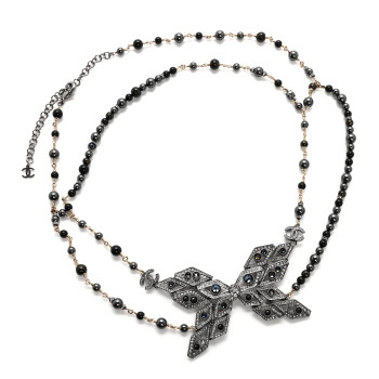 CHANEL Metal Glass Pearls Strass CC Multi Strand Butterfly Chain Belt Ruthenium Gold Multicolor