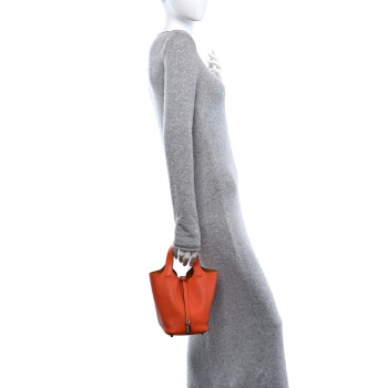 HERMES Taurillon Clemence Picotin Lock 18 PM Orange