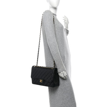 CHANEL Caviar Quilted Jumbo Double Flap Black