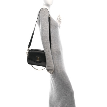 LOUIS VUITTON Grained Calfskin Lockme Oxford Black